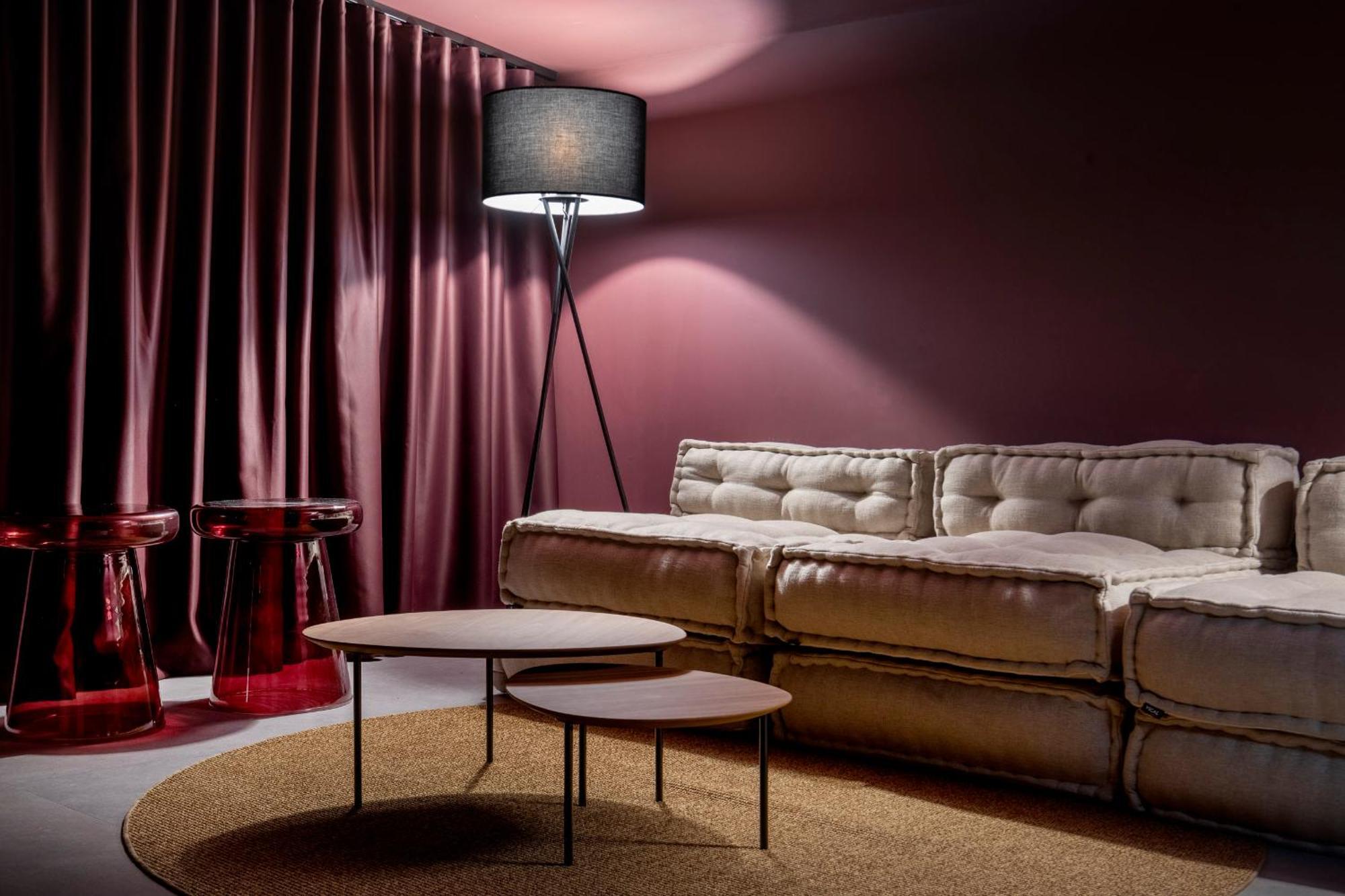 Monkeys Apartments Trastamara Billiard Room Sevilla Eksteriør billede
